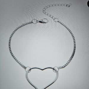 Elegant Silver Heart Bracelet